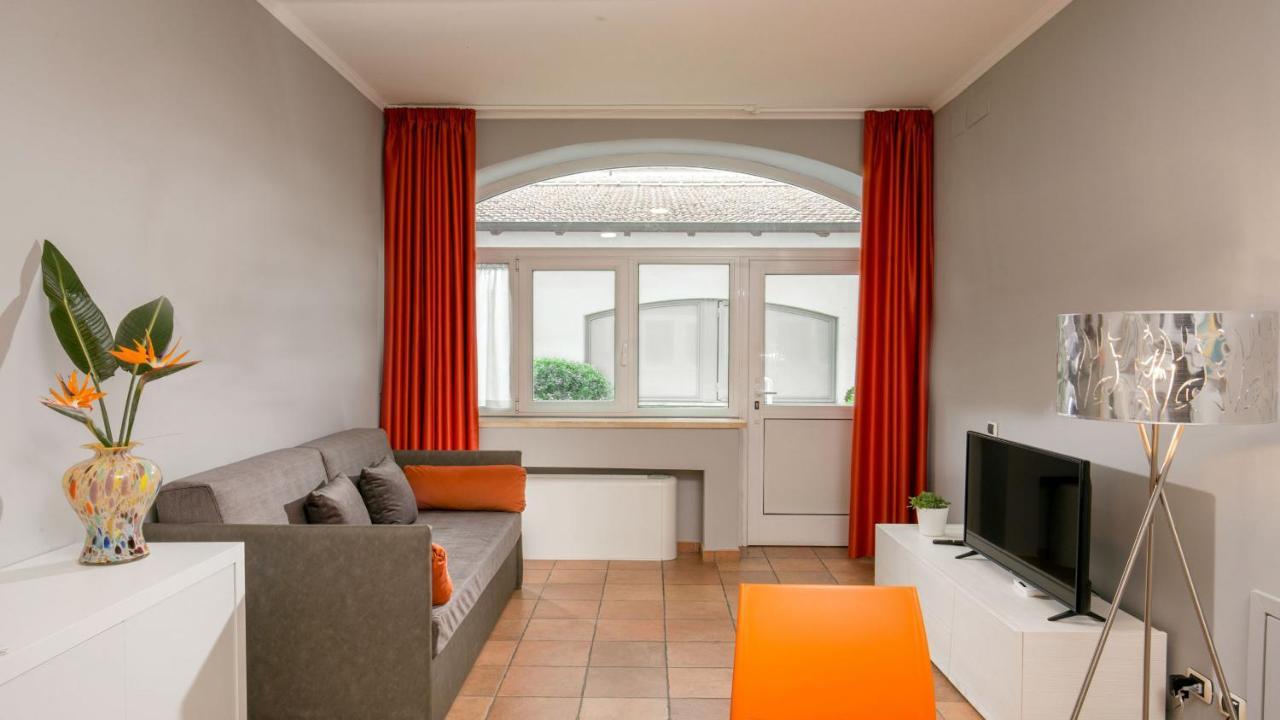 Myapartsuite Colosseo Rome Bagian luar foto
